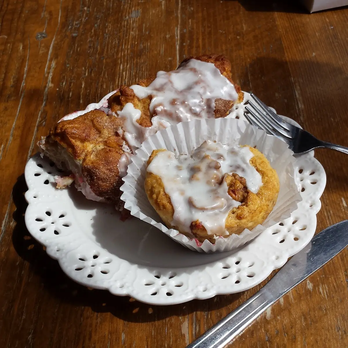 Cinnamon Bun & Raspberry Strudel