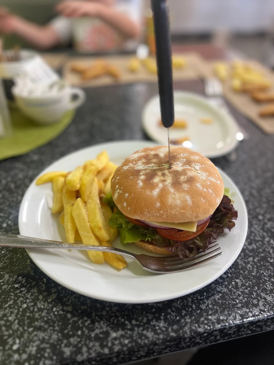 Highlights, Café Delicious