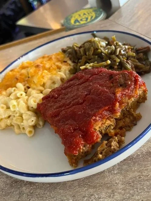 Meatloaf Green Beans Mac and Cheese