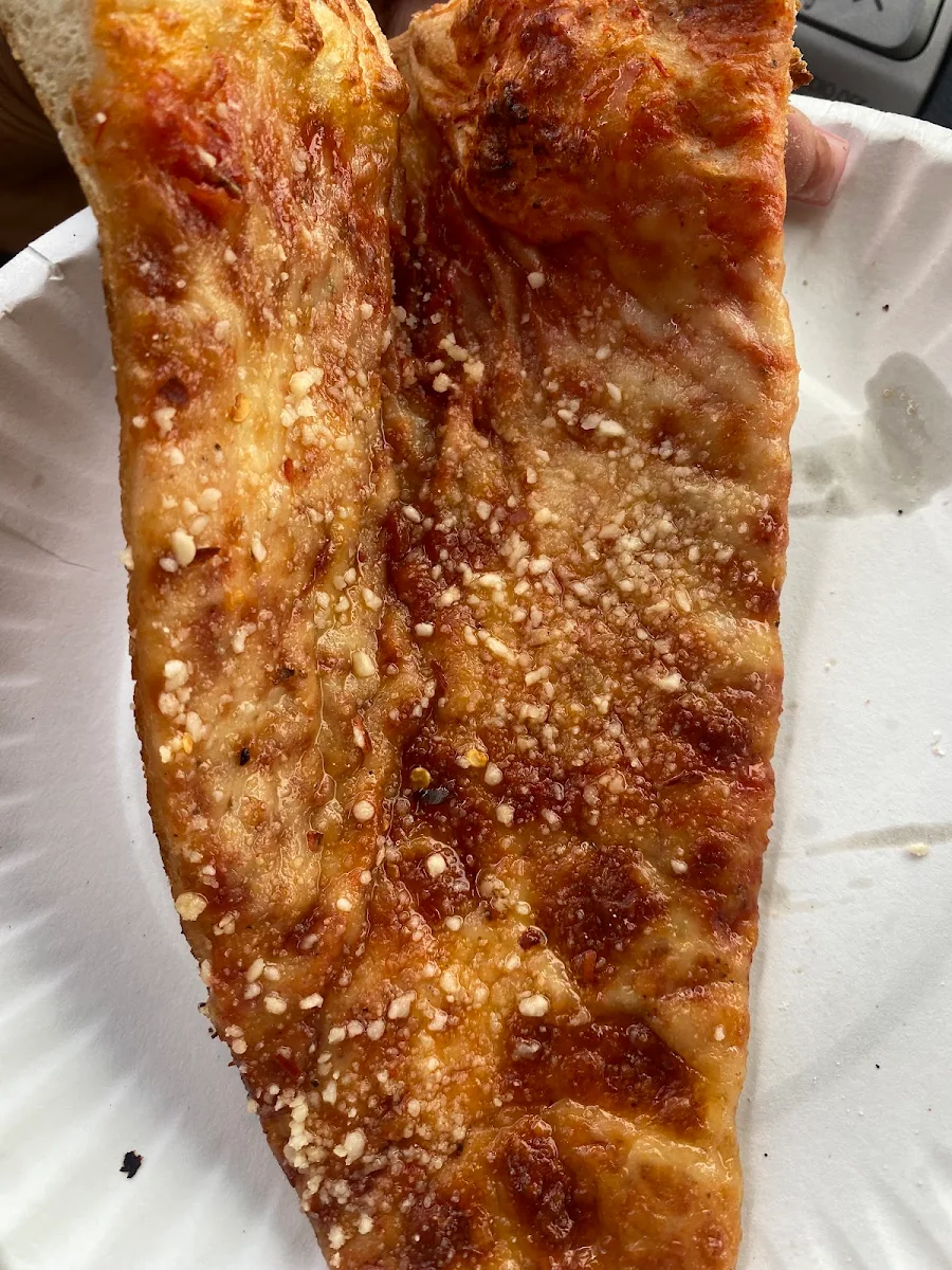 Extra Crispy Cheese Pizza New York
