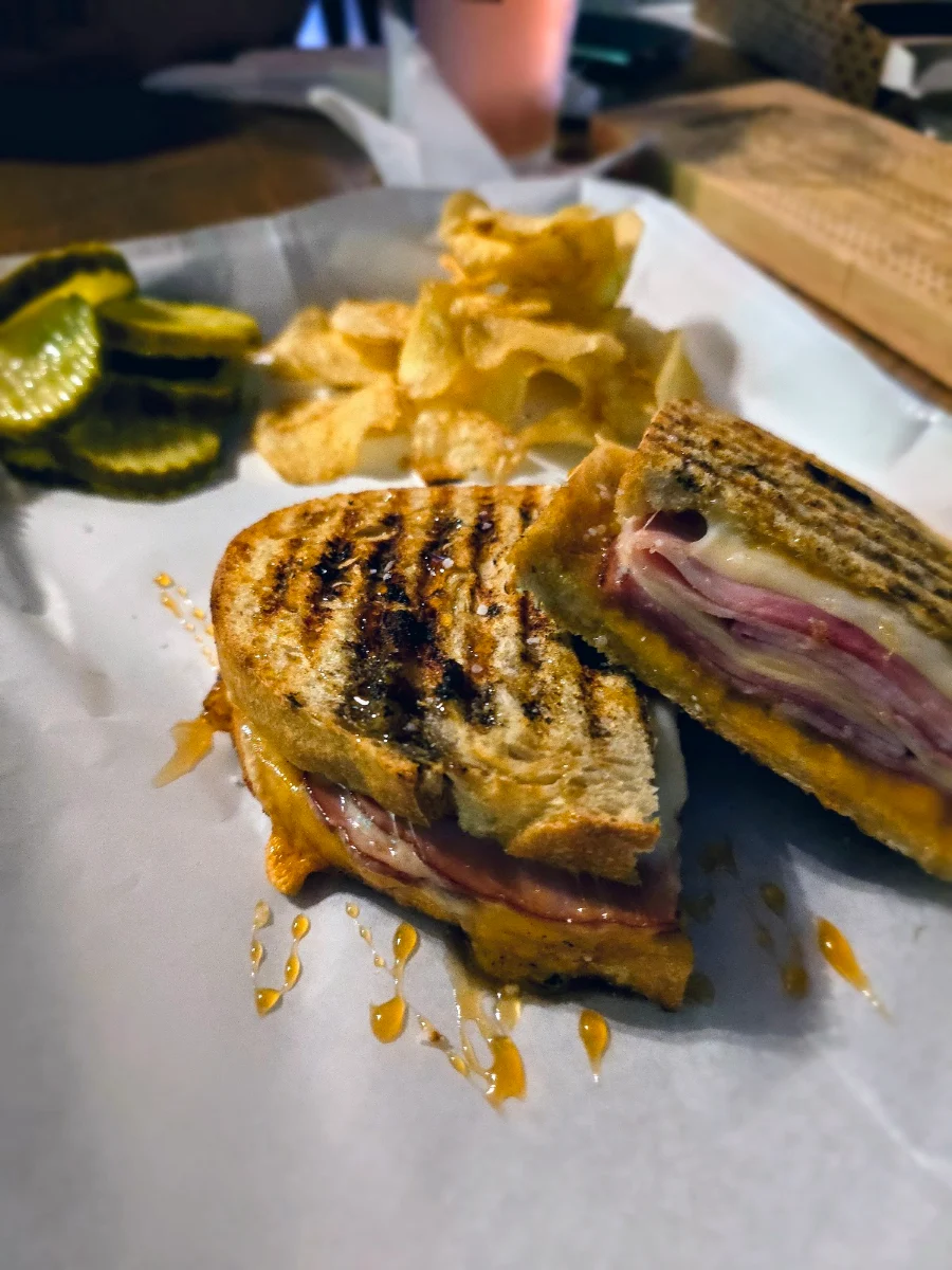 Grilled Cheese Sandwich with Ham