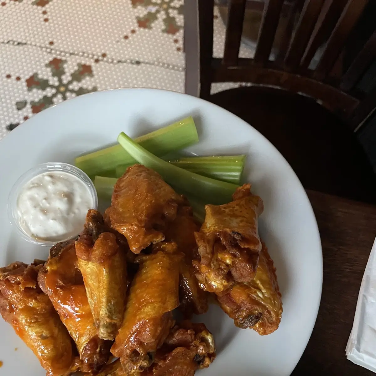 Runyon's Wings Double Order