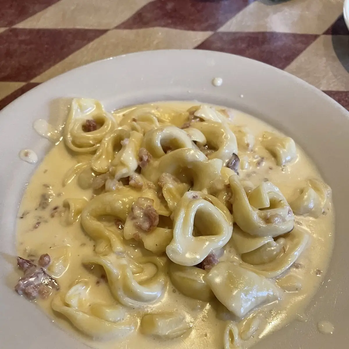 Tortellini Carbonara Pasta