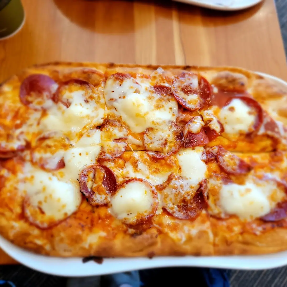 Pepperoni Flatbread Pizza