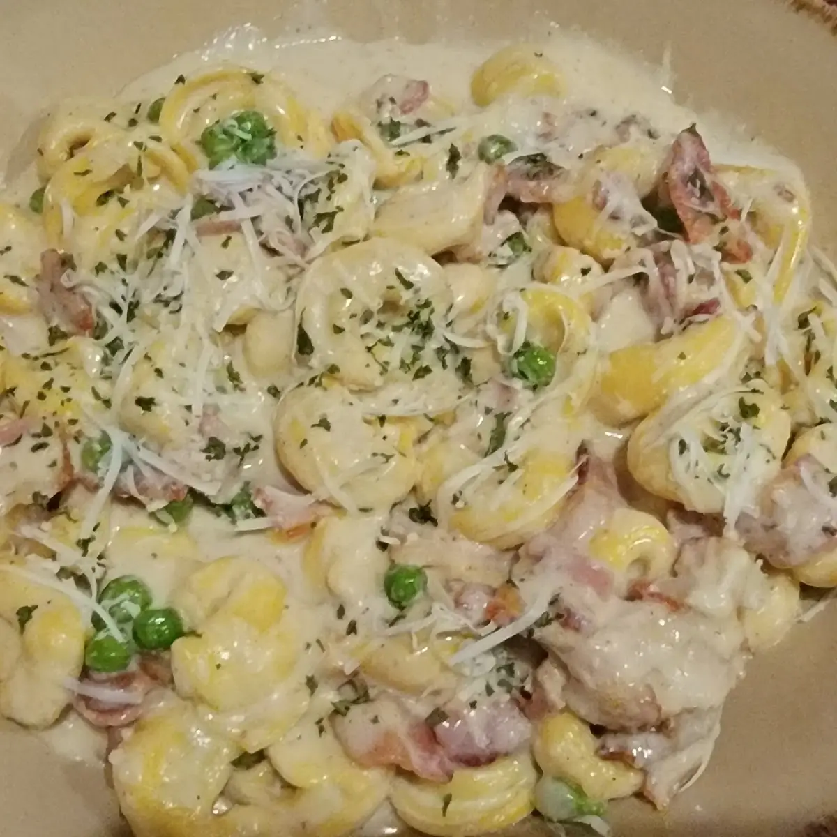 Tortellini Carbonara Pasta