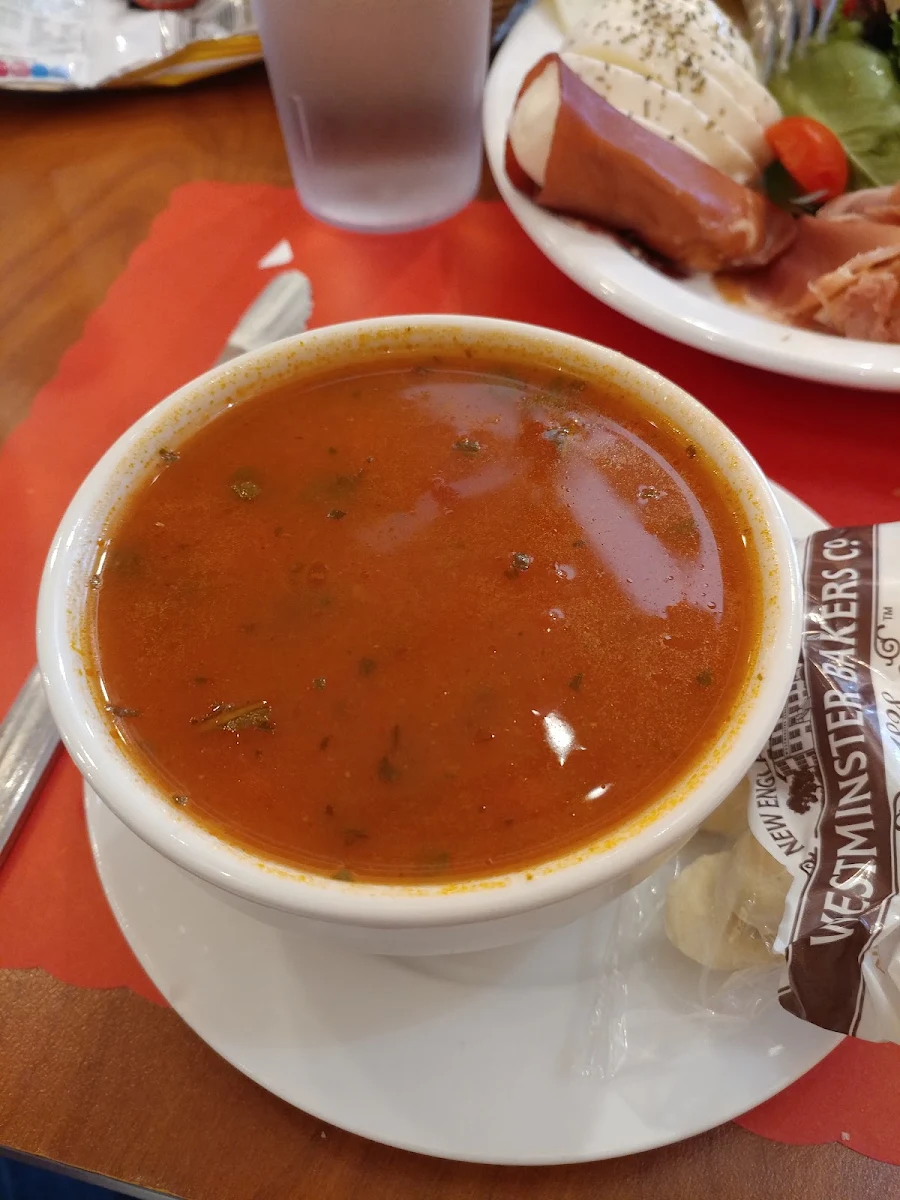 Tomato Ravioli Soup