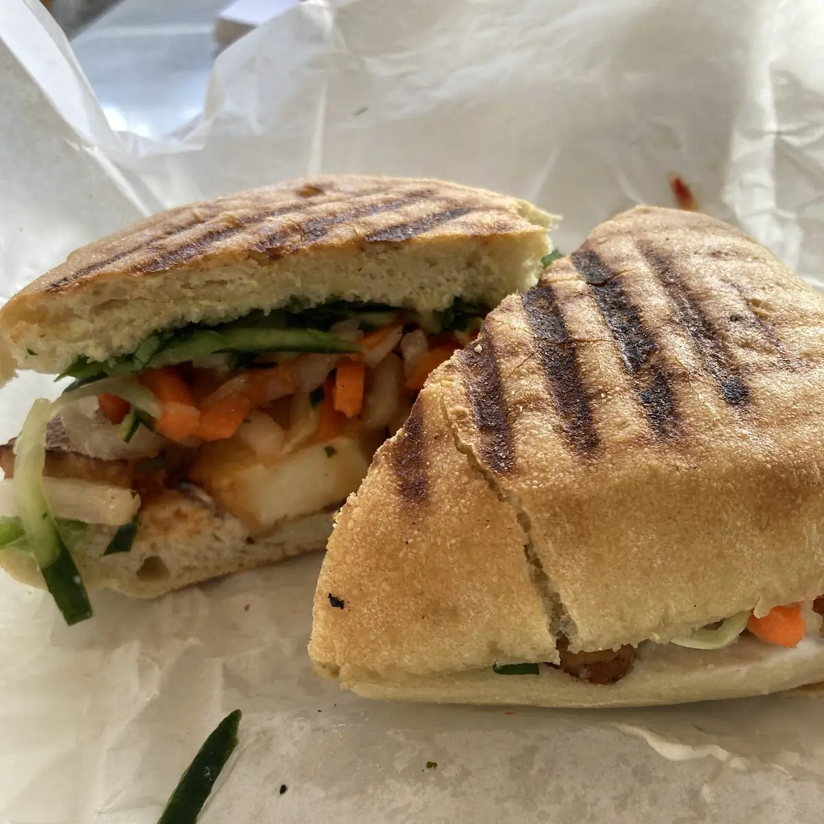 Bánh MÌ