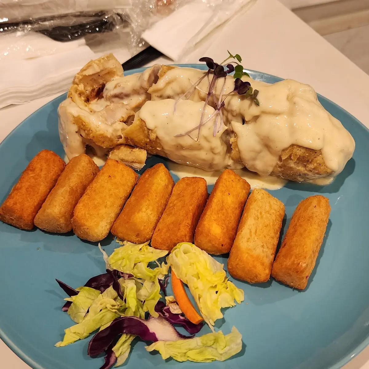 Pechuga Rellena De Amarillos Y Queso