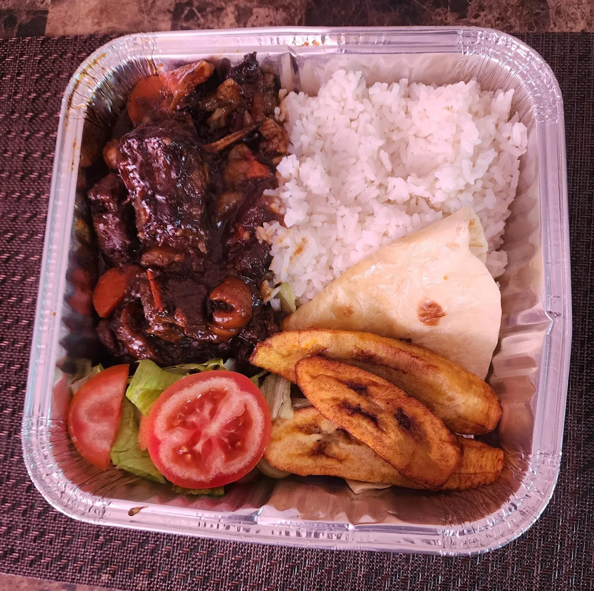 Highlights, Aria's Jamaican Cuisine