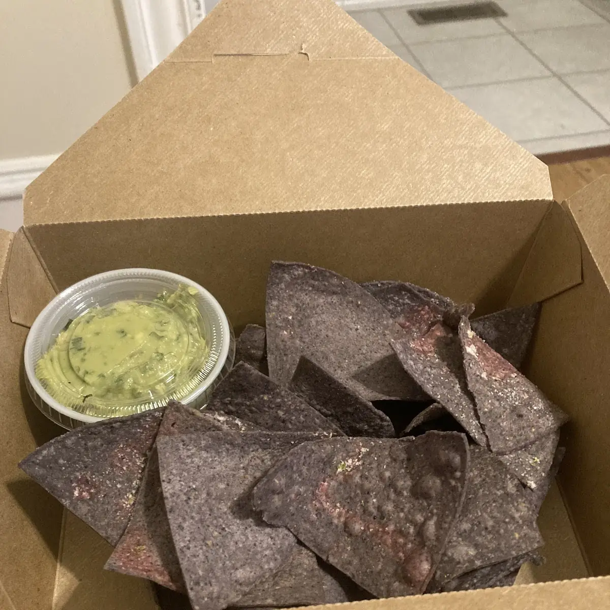 Chips & Guacamole