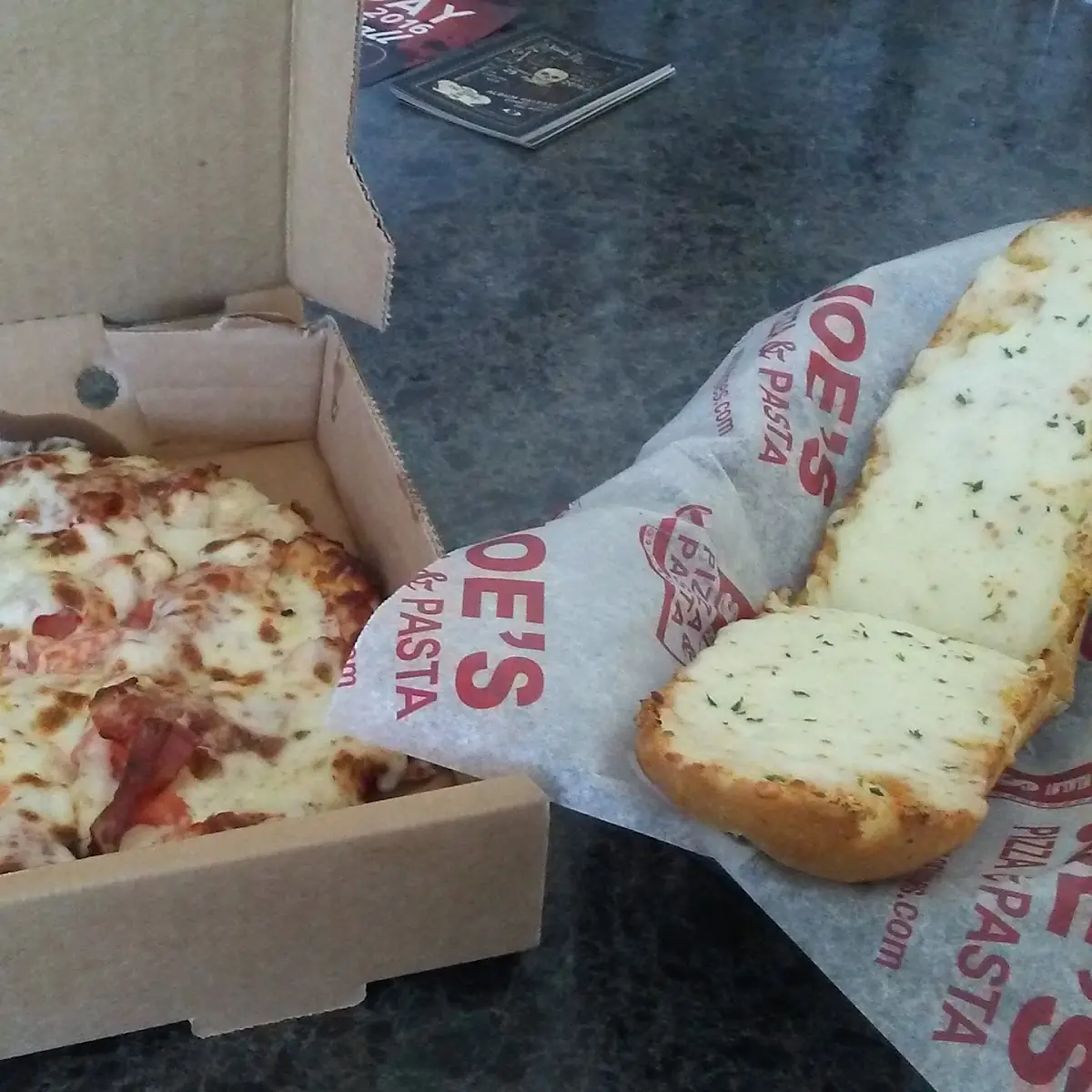 Chicken Bacon Ranch Pizza and Garlic Cheese Bread
