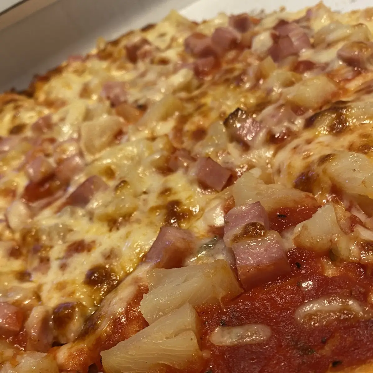 Hawaiian Pizza