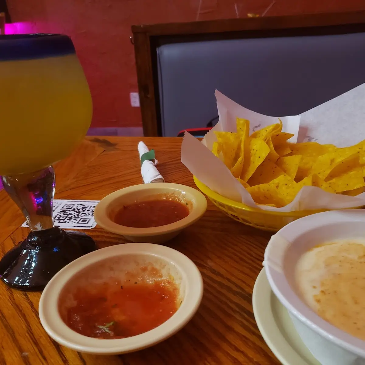 Margarita Chips and Salsa Queso Dip