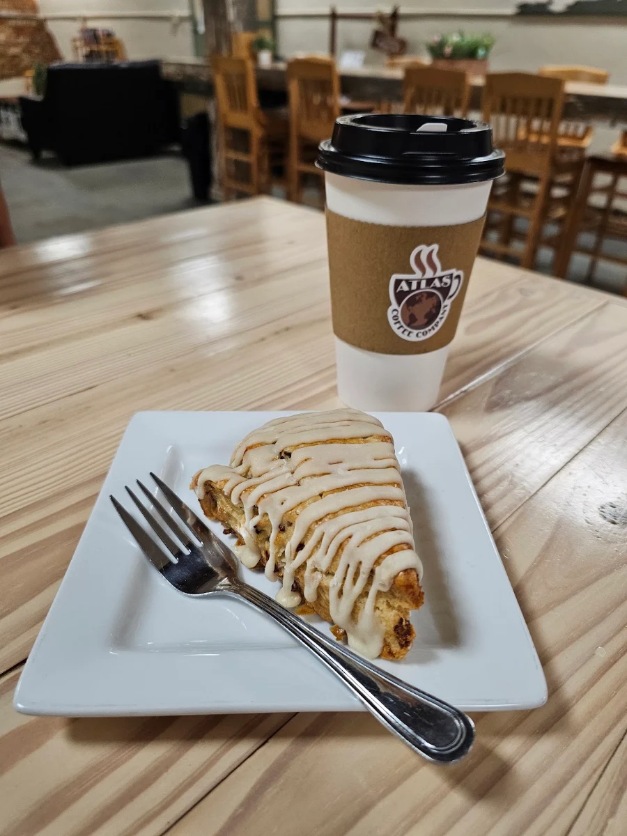 Cinnamon Roll Latte