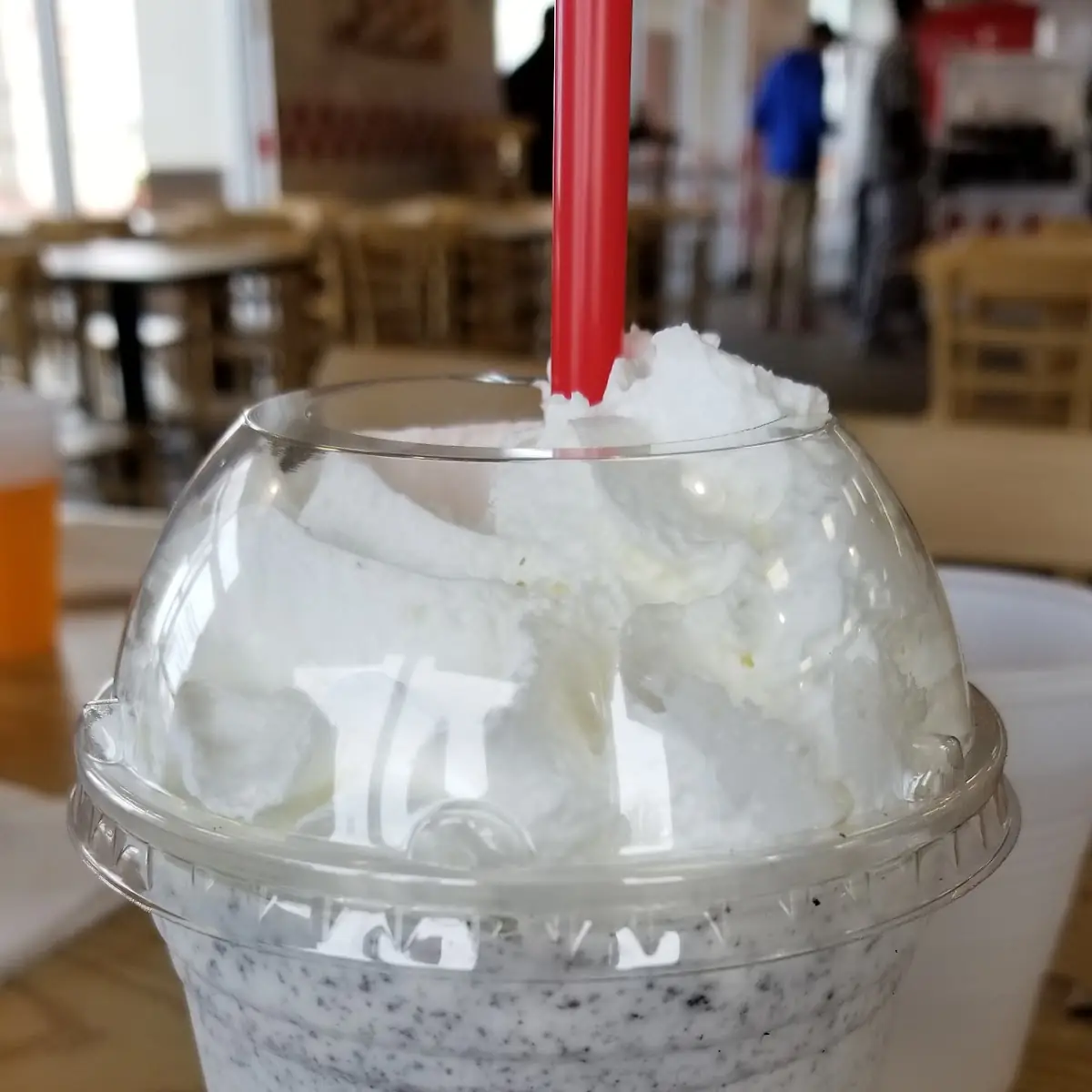 Oreo Cookie Pieces Milkshake