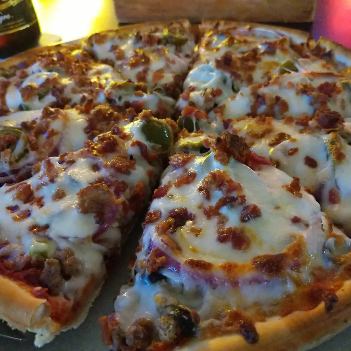 Bacon Cheeseburger Pizza