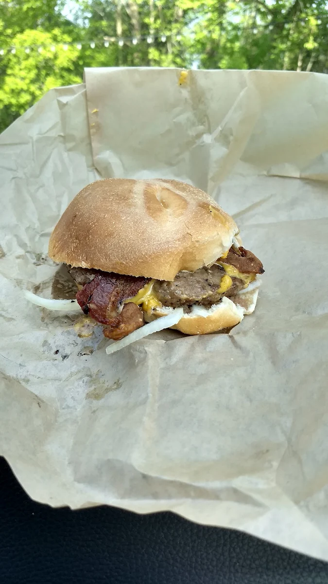 Bacon Cheeseburger
