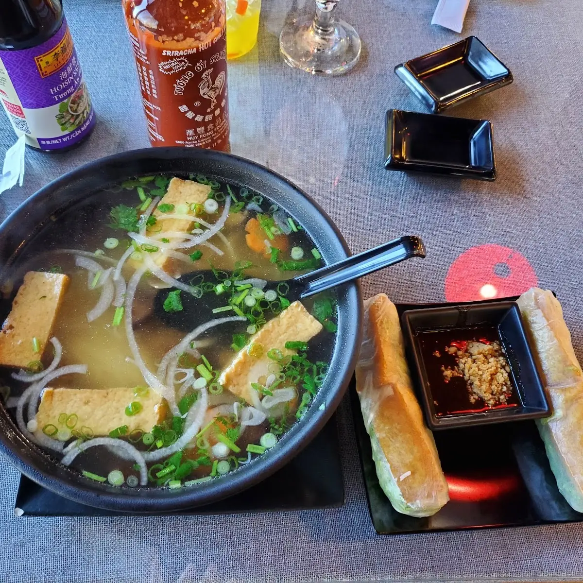 Veggie Spring Rolls - Gỏi Cuốn Chay