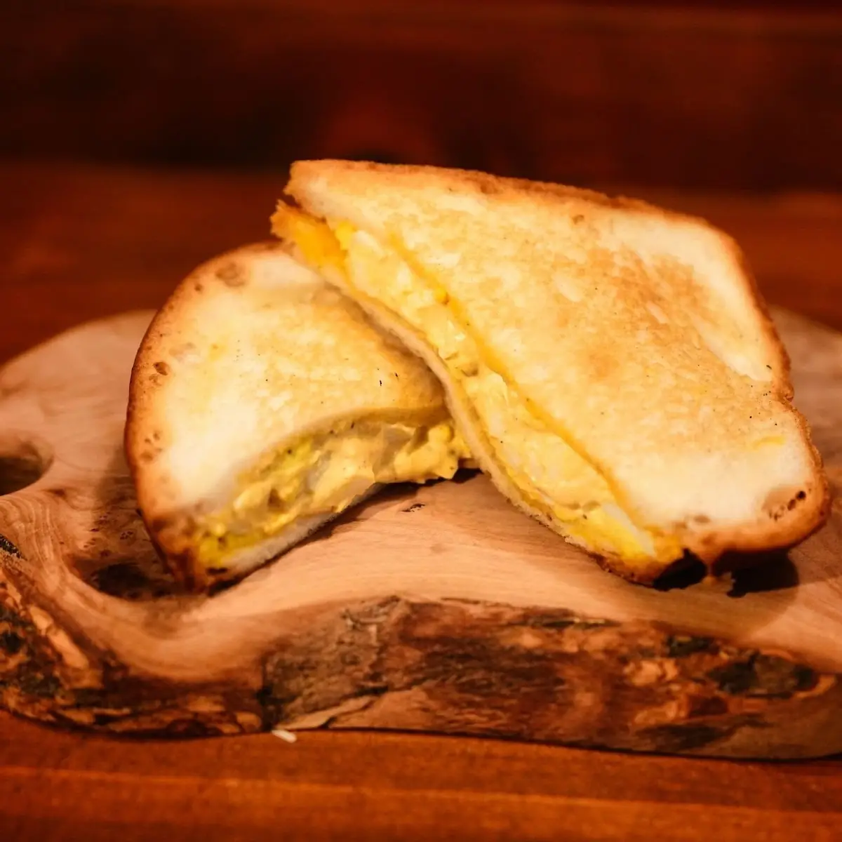 Reddy Eggy Sandwich