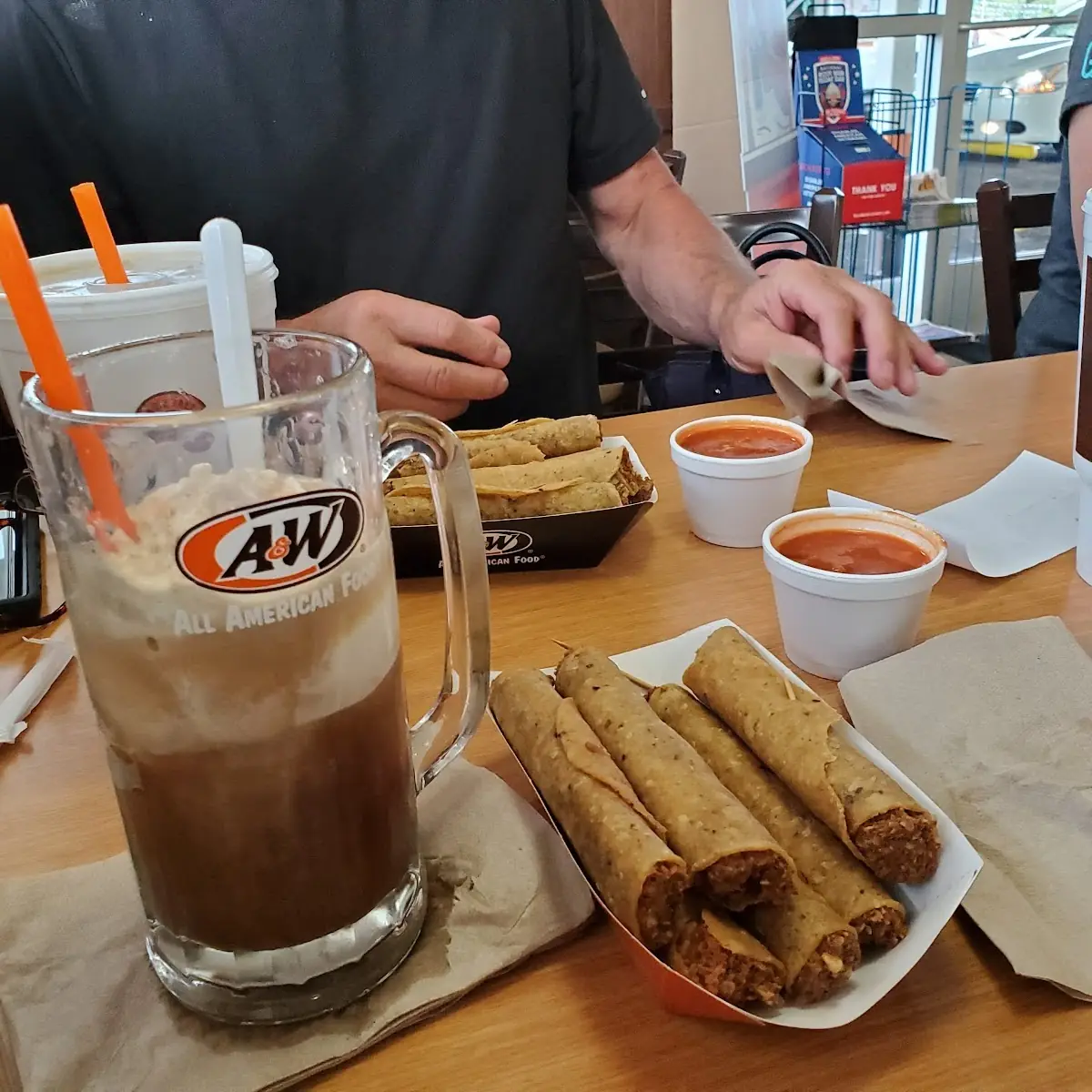 Rolled Tacos & Rootbeer Float