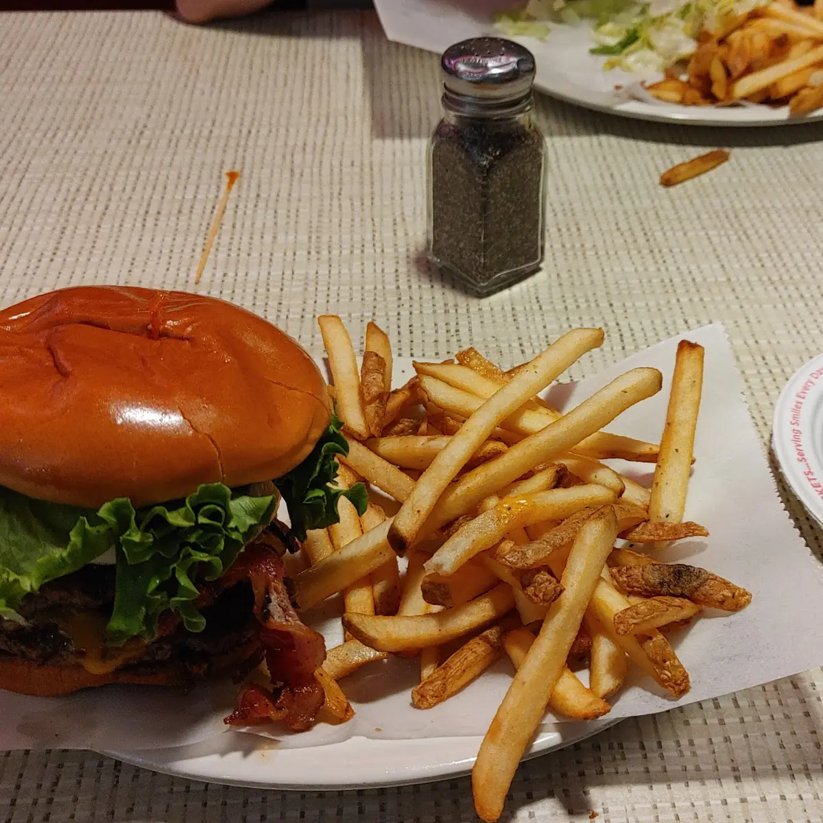 Bacon Cheeseburger with Fries