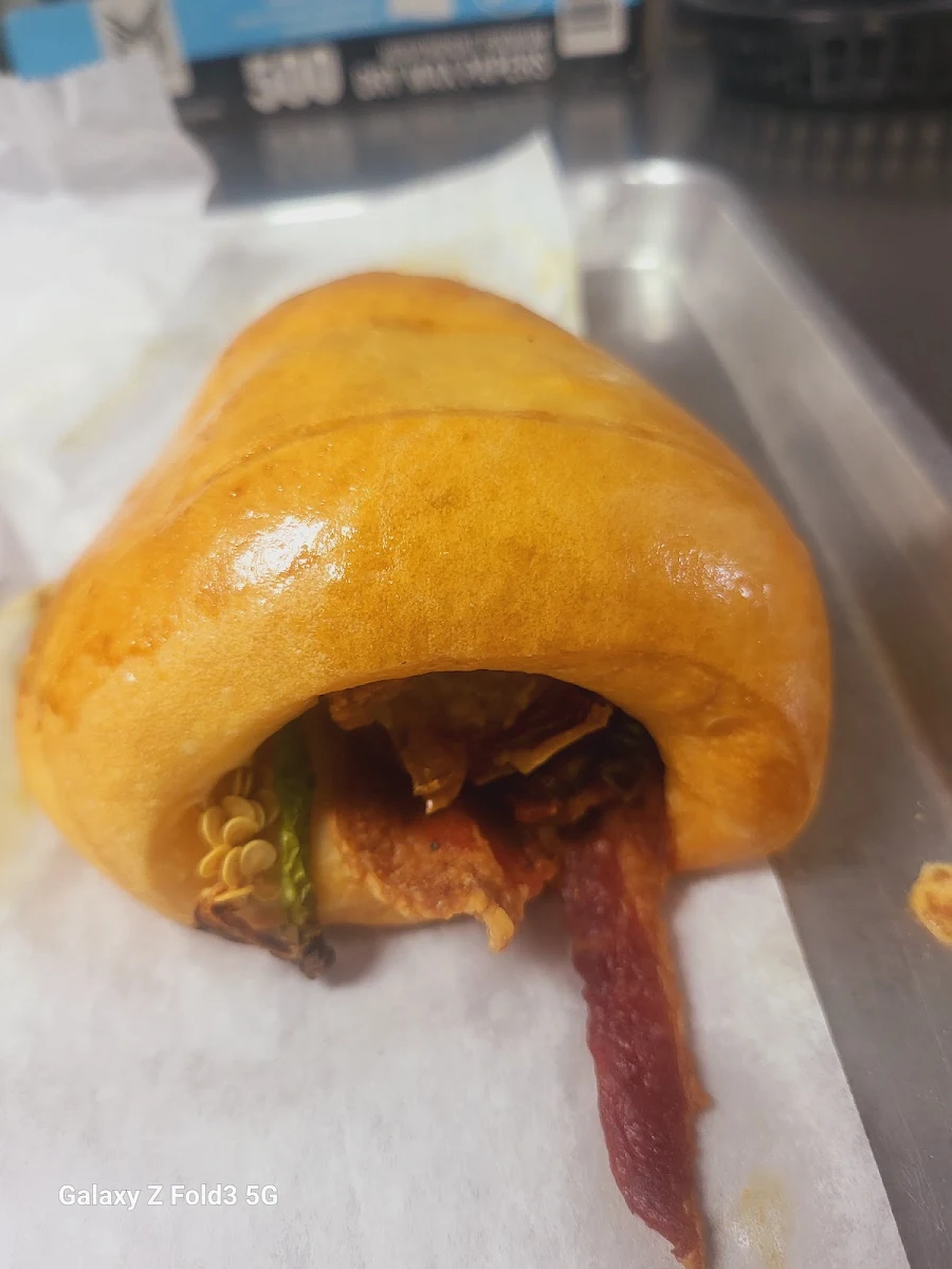 Combo Kaloche Suasage Bacon Ham Egg Pepper Cheese
