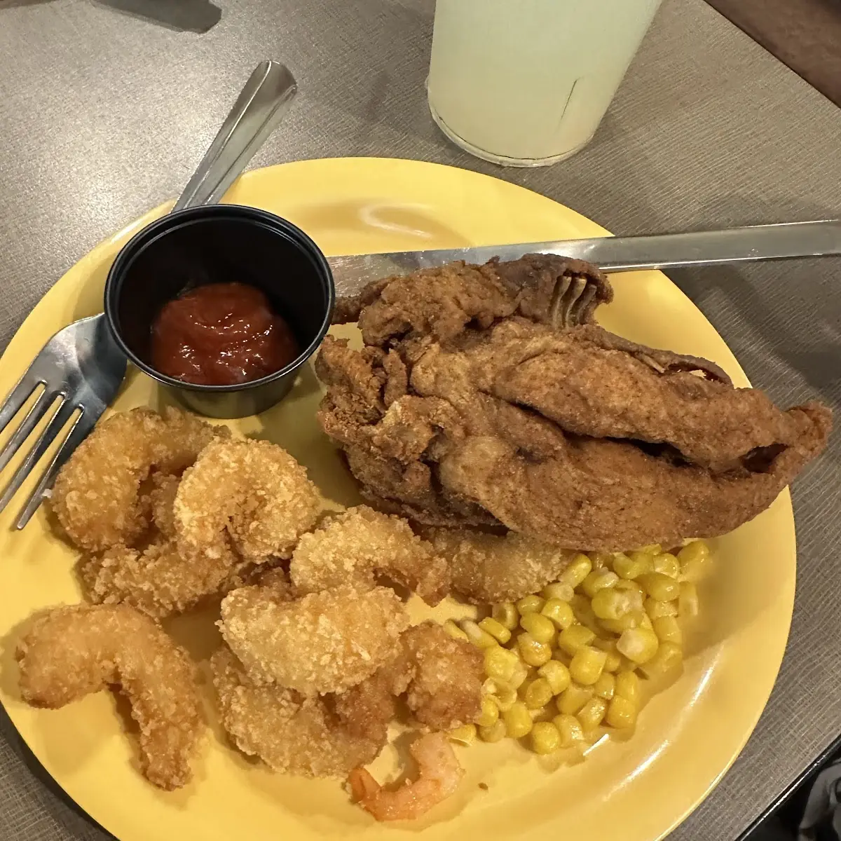 Fried Shrimp and Fried Chicken