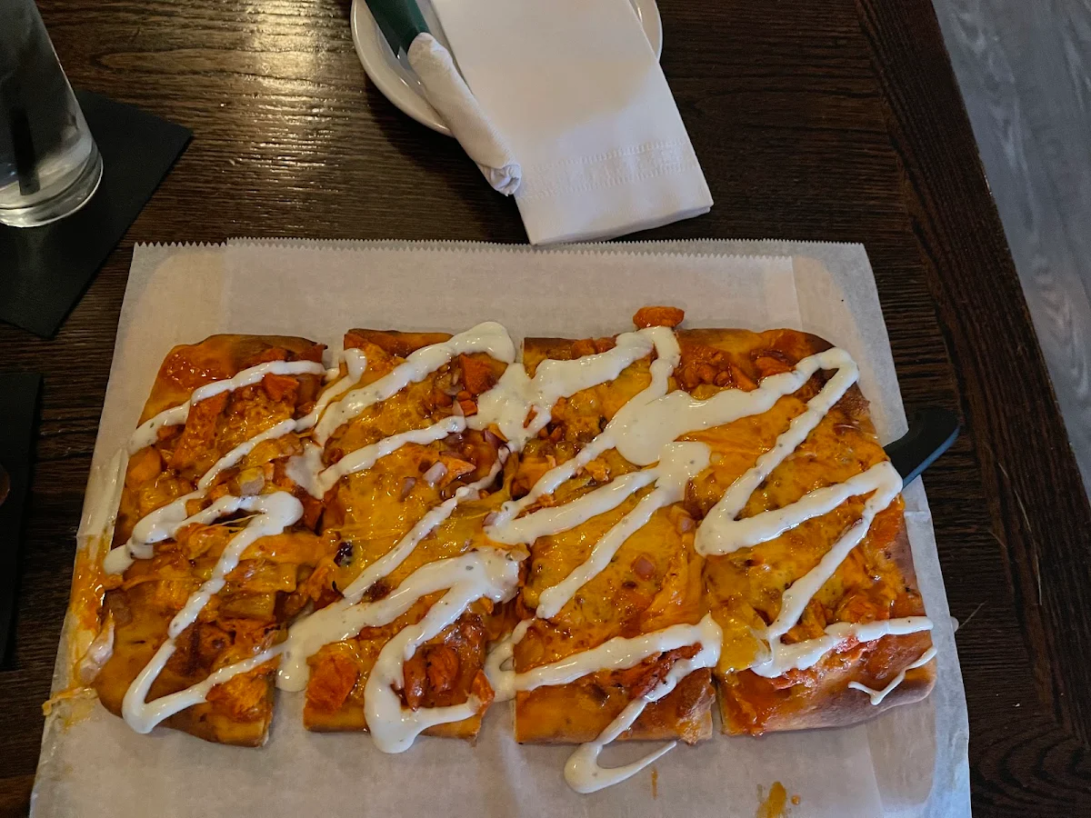Buffalo Chicken Flatbread