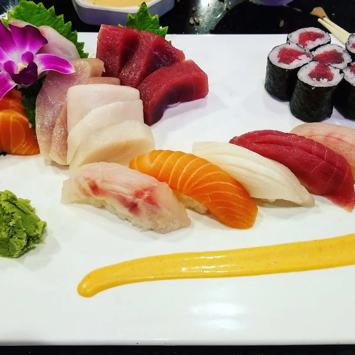 Sashimi Deluxe