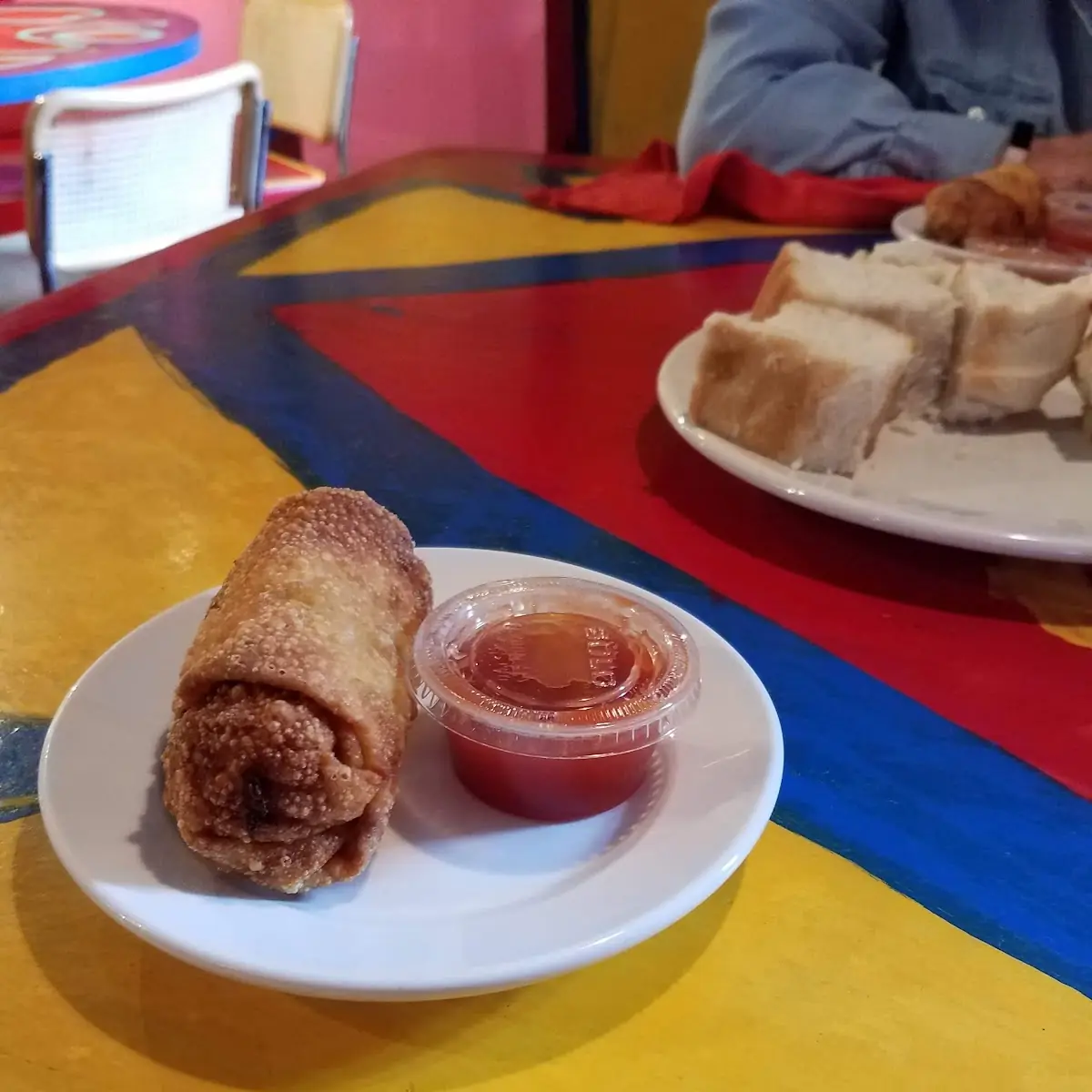 Cuz's Egg Roll