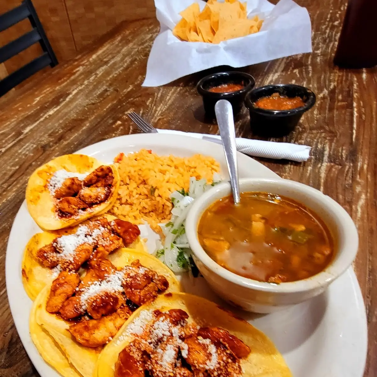 Chicken Tacos w Salsa