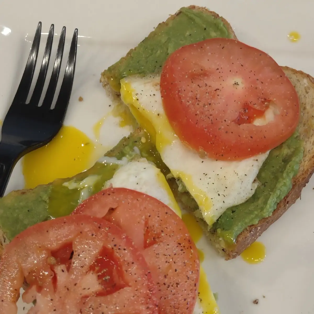 Avocado Toast with Egg