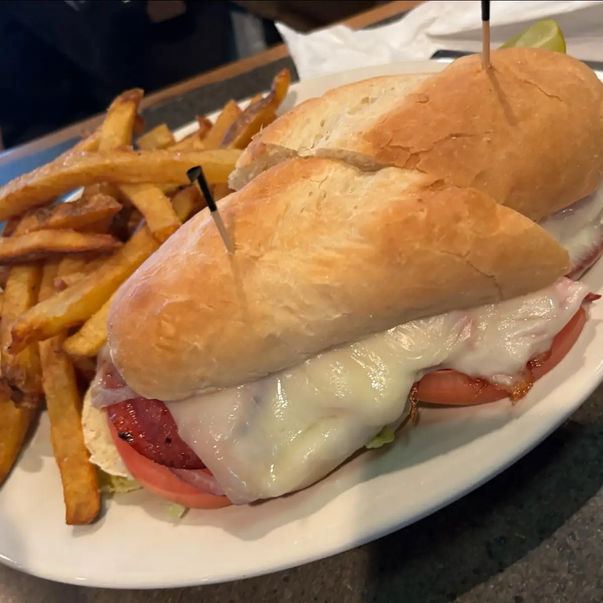 Hot Italian Sub w Fries