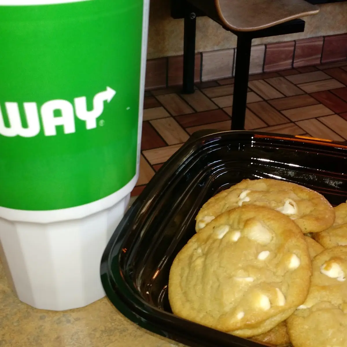 Macadamia Cookies