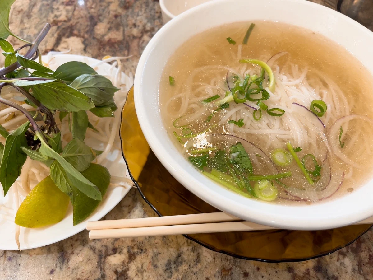 Hung's Special Beef Rice Noodle Soup, Phở Hưng Restaurant