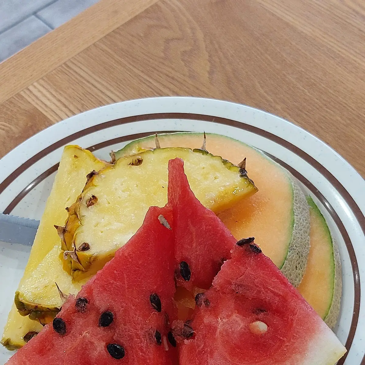 Fresh Fruit Large