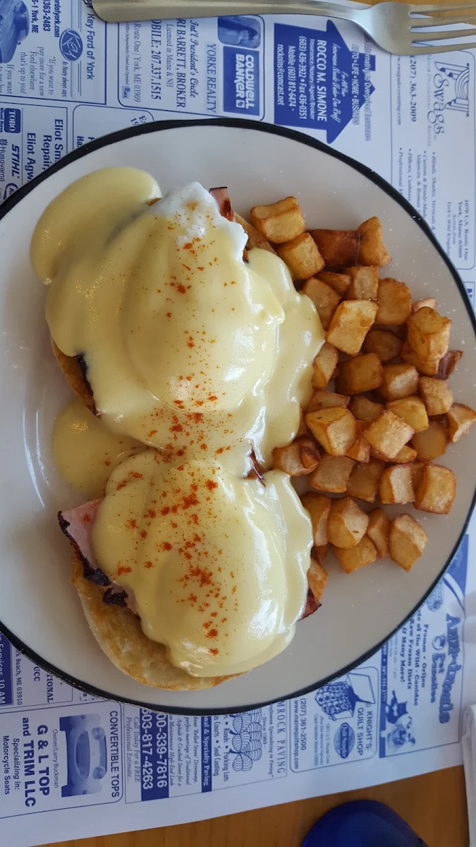 Eggs Benedict