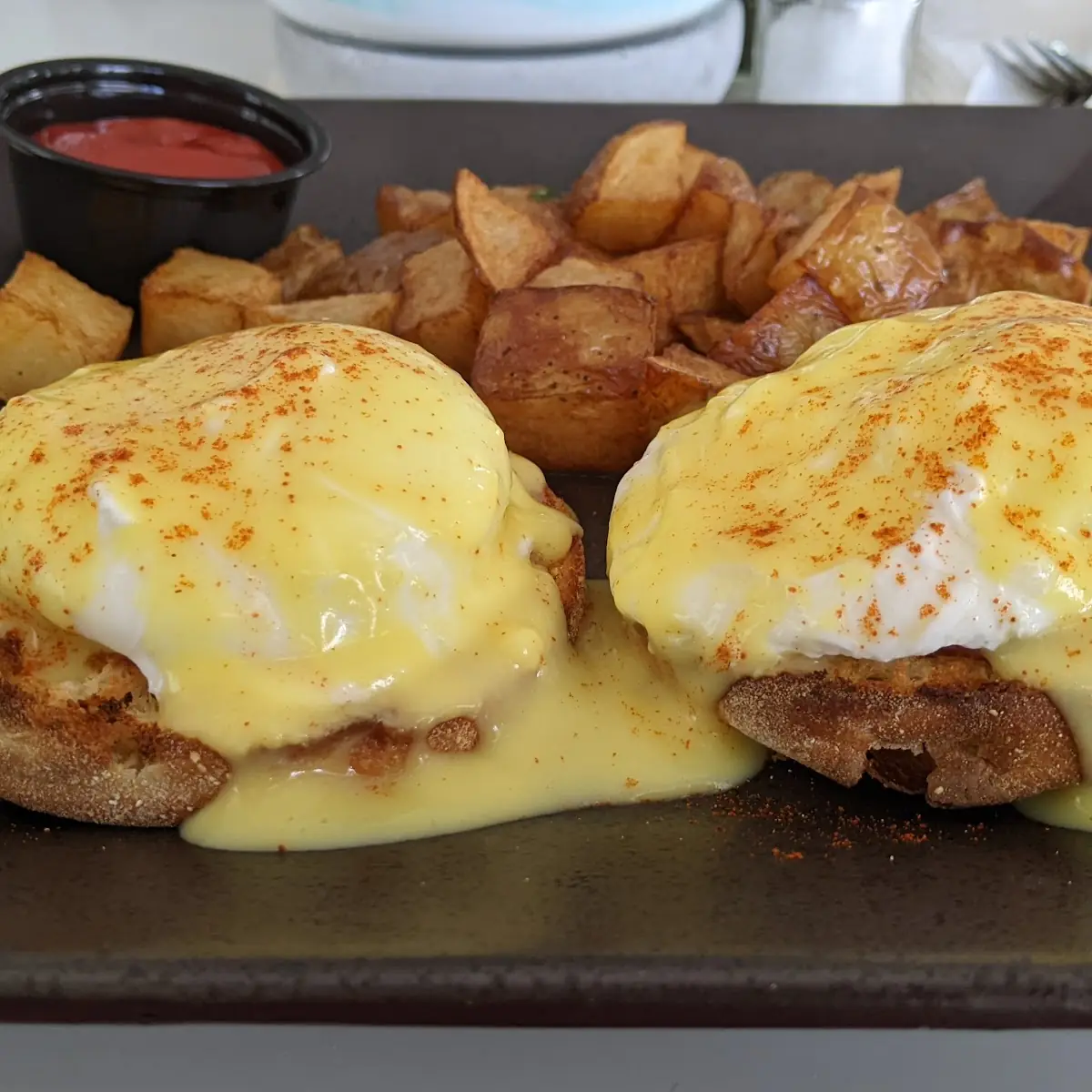 Classic Eggs Benedict