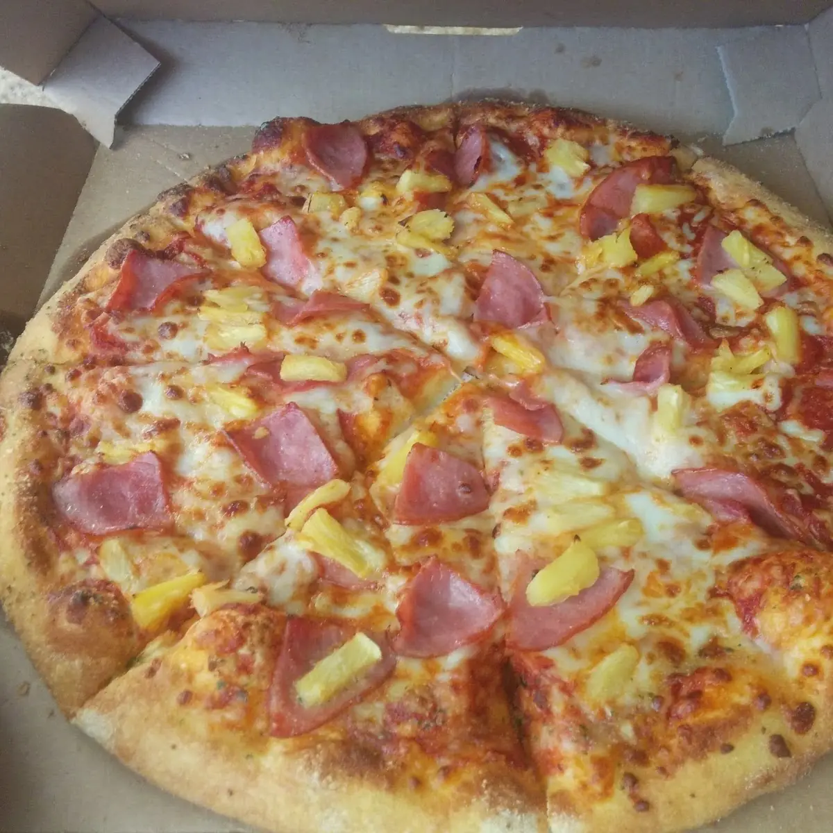 Hawaiian Pizza