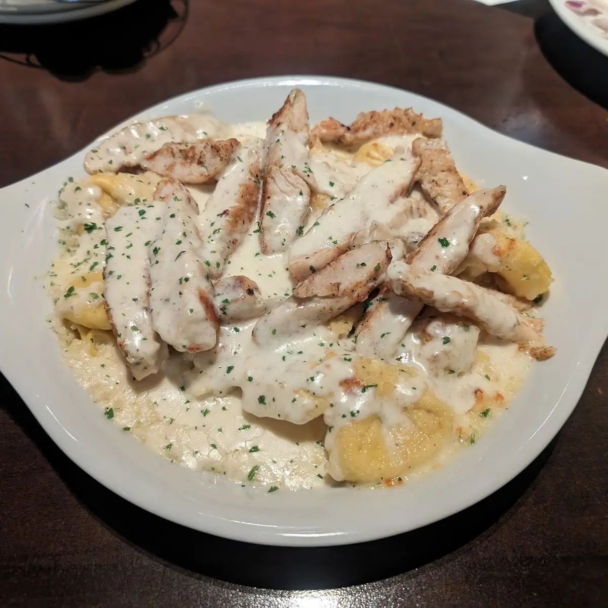 Chicken Tortellini Alfredo Pasta