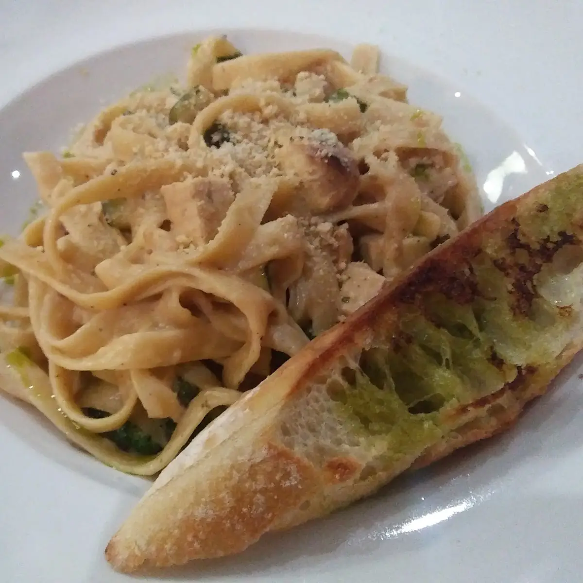 Chicken Alfredo