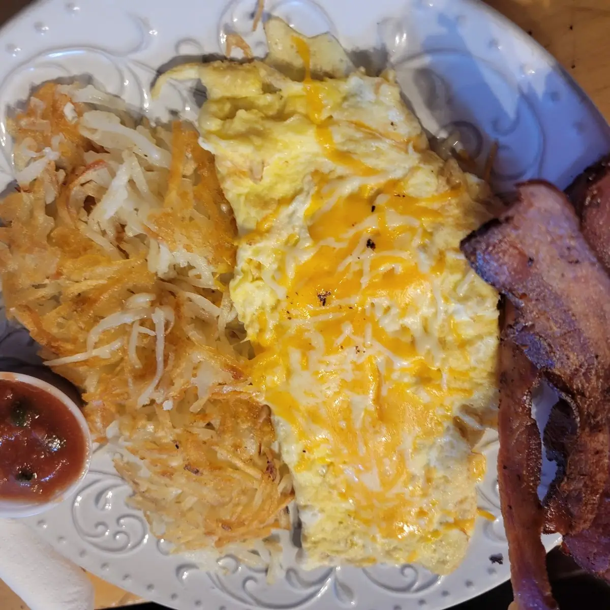 Cheese Omelette w Side of Bacon