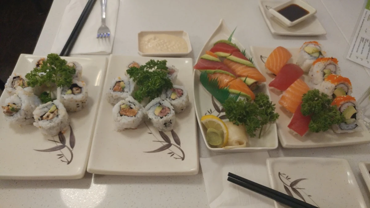 Highlights, Restaurant Ronda Sushi