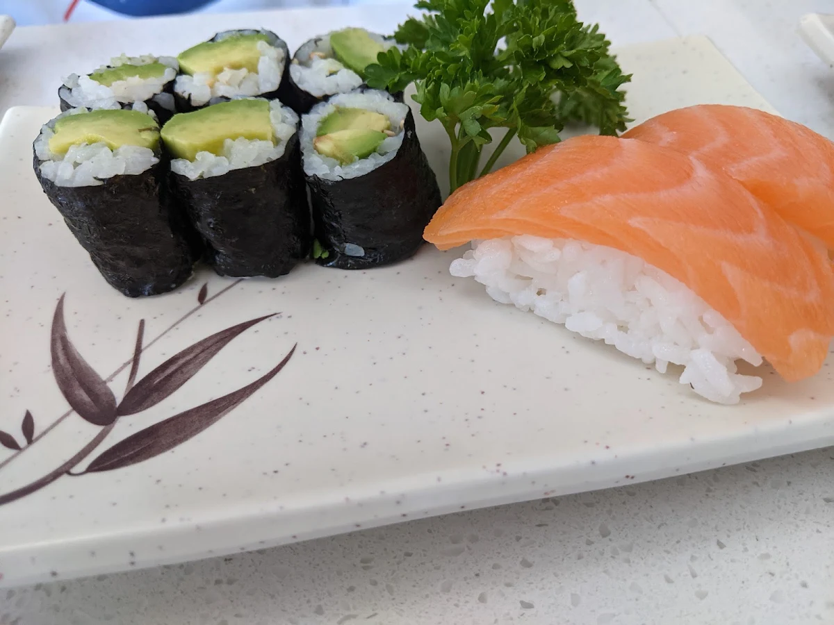 Salmon Nigiri and Avocado Roll, Restaurant Ronda Sushi