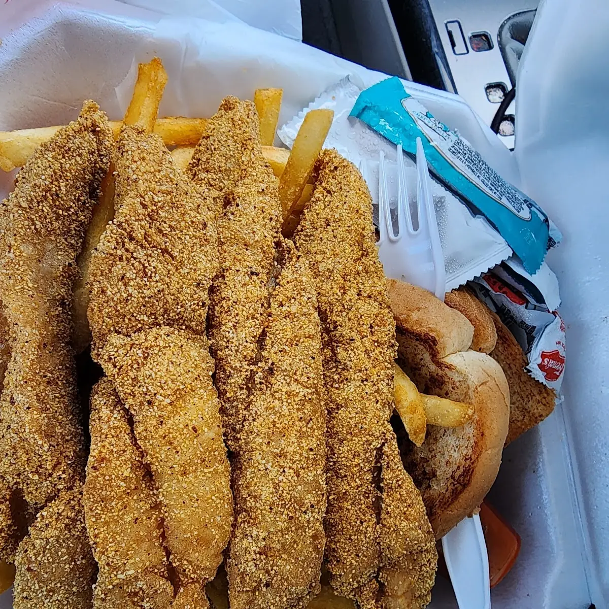 4 Piece Catfish Fillet Plate