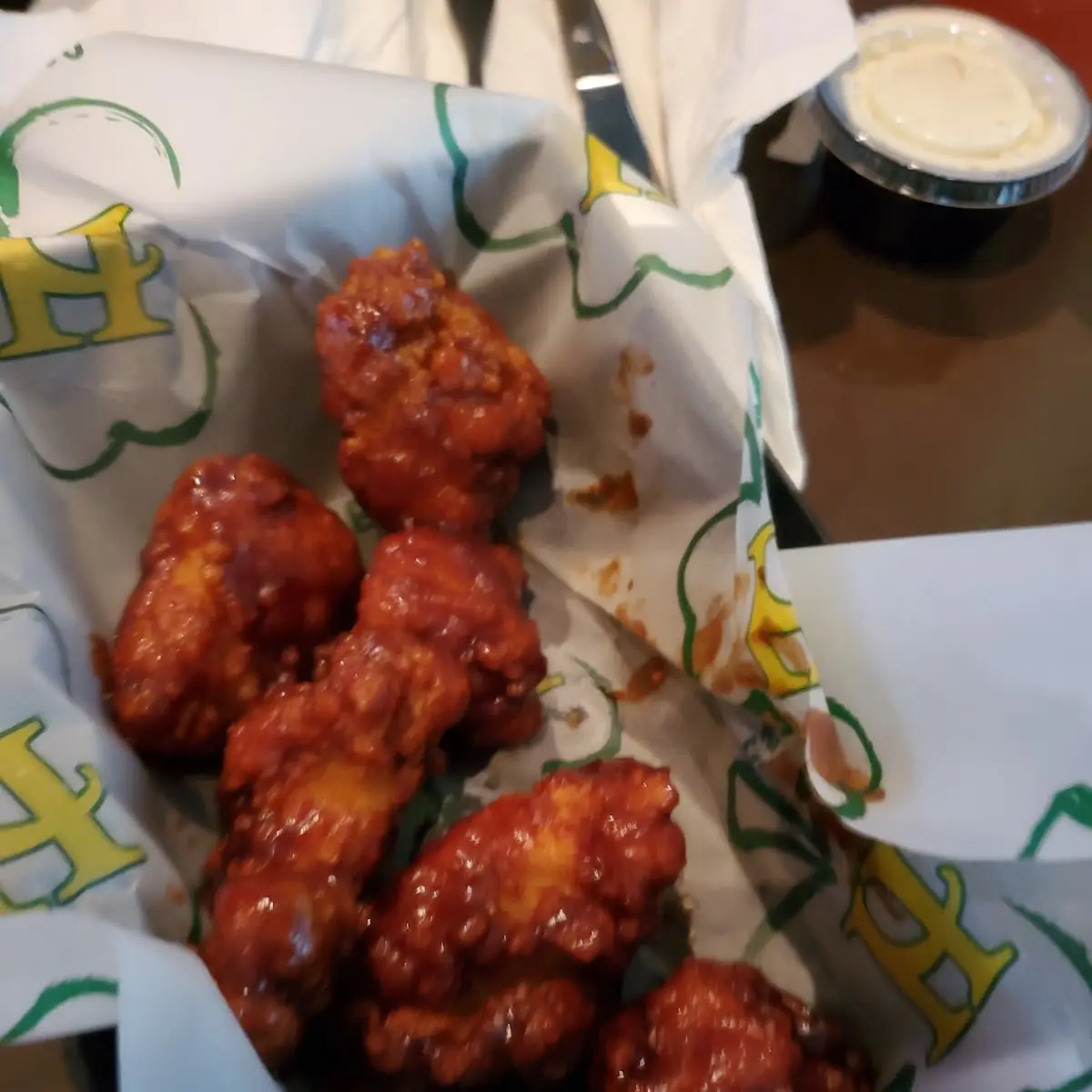 Crispy Seasoned Chicken Wings with Dipping Sauce