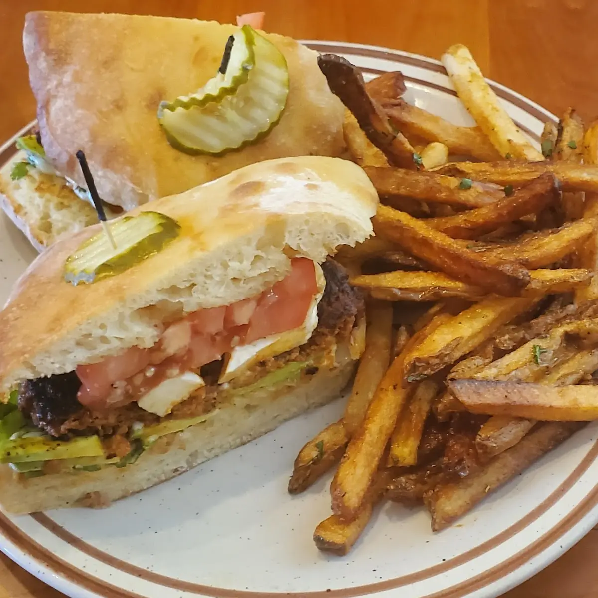 Special Sandwich Chorizo Avocado Mozzarella