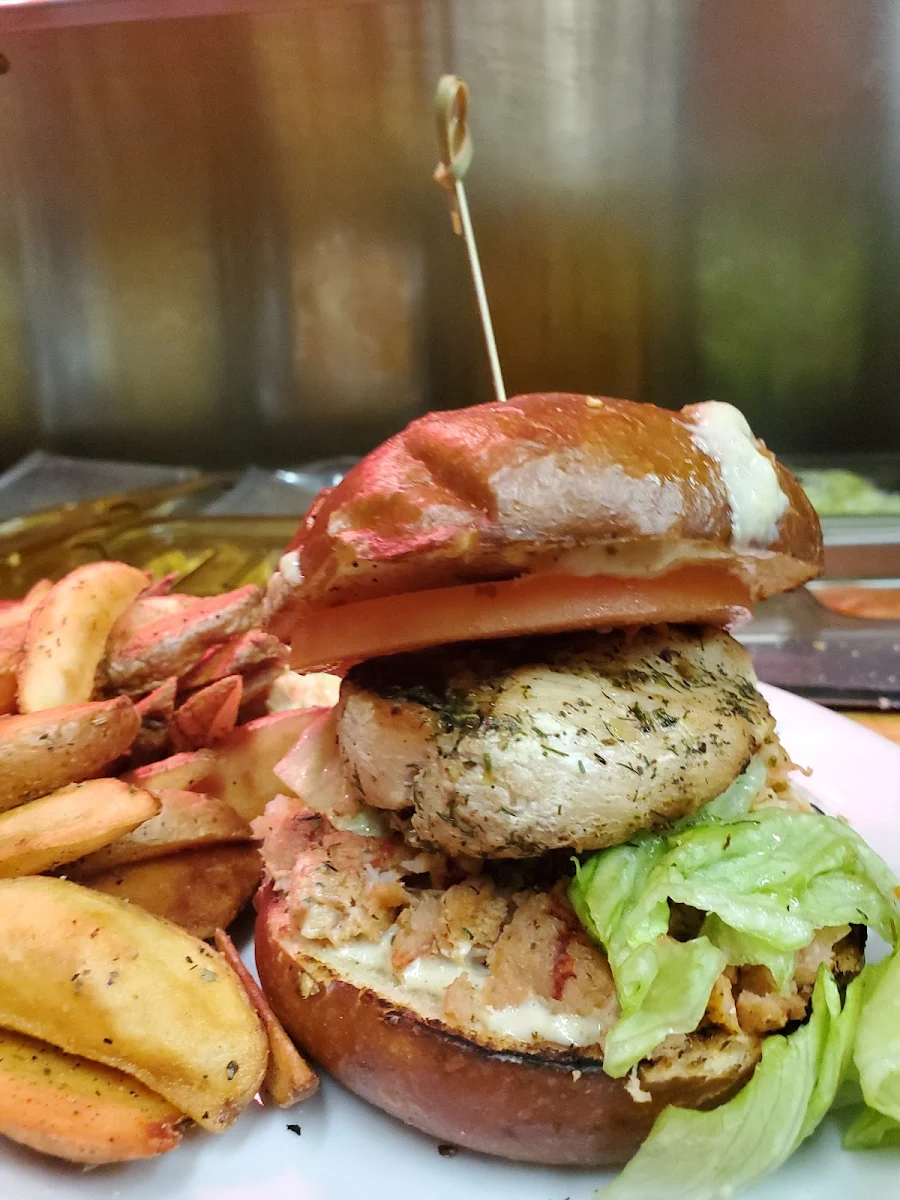 Crab Cake Burger, Silver Fox Pub
