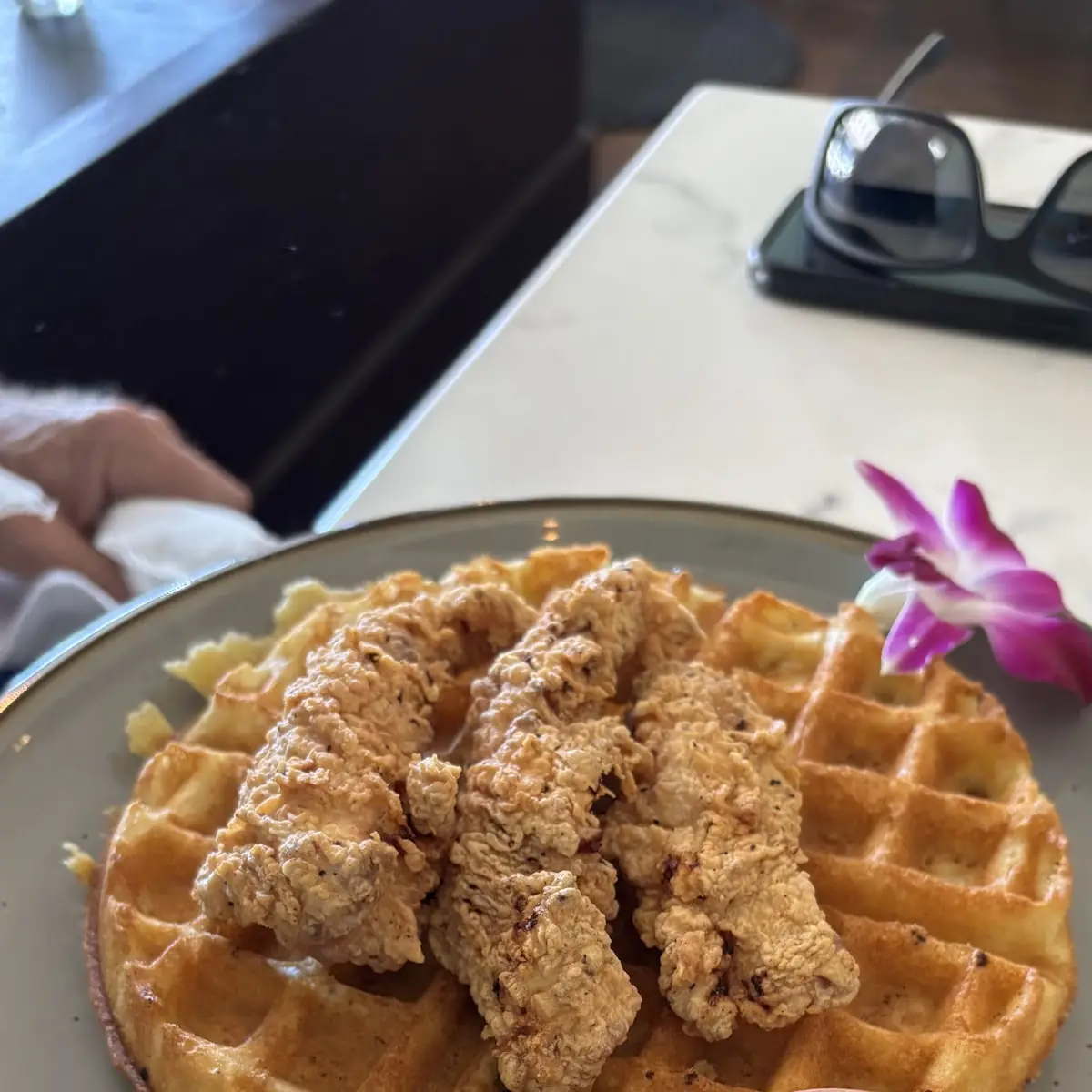 Chicken & Waffle