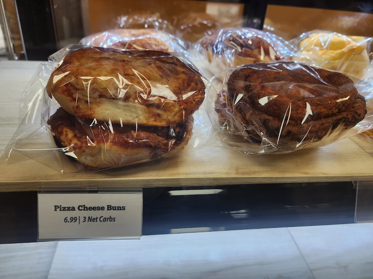 Cheddar Cheese Buns 2-Pack